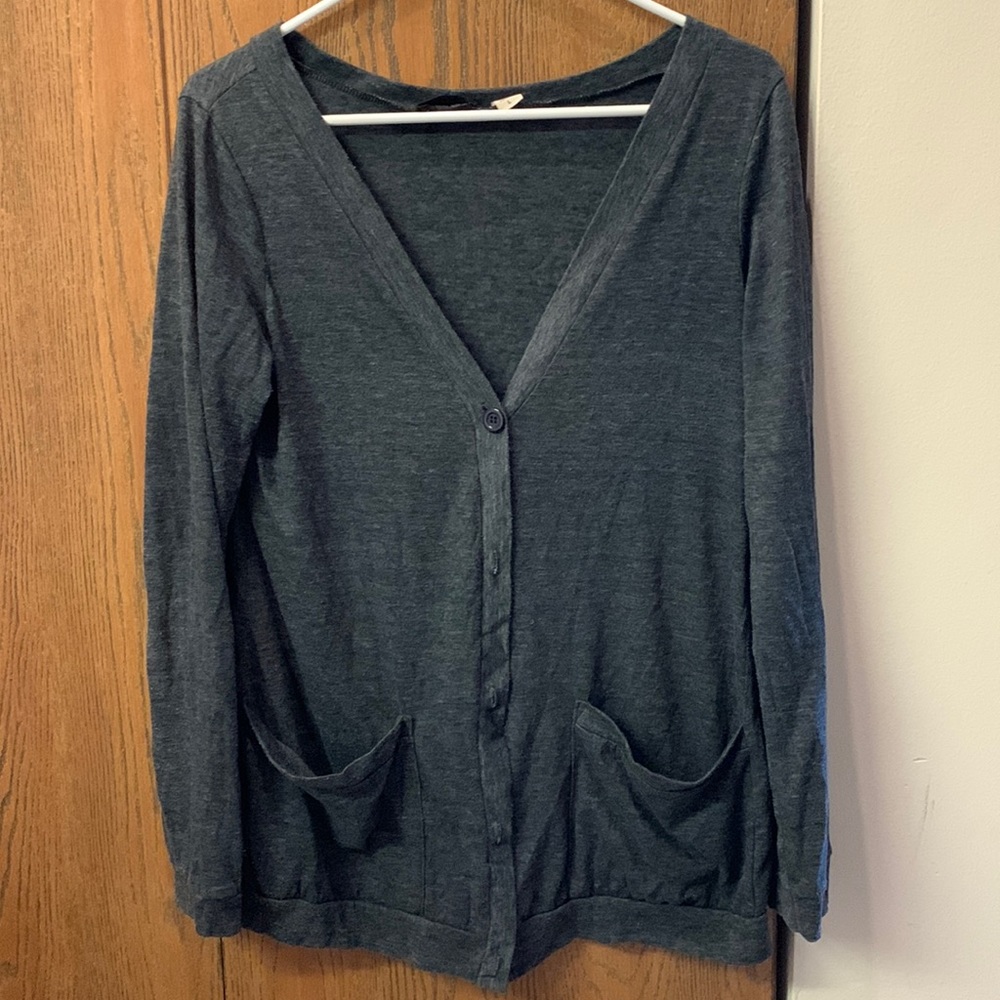 Button down/open front cardigan top